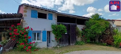 Ruhiges Weilerhaus aus Stein von 73 m², ausgestattete Küche, Wohnzimmer, Terrasse, Duschbad, WC, Schlafzimmer und zweites Schlafzimmer im Obergeschoss, 5 Minuten von Mirepoix entfernt, in gutem Allgemeinzustand mit Garage/Scheune (42 m²) auf eingezäu...