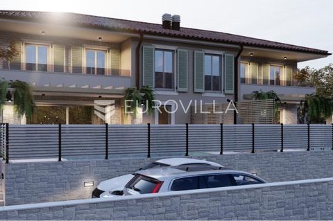 Malinska, semi-detached house: We are selling a two-story apartment with a pool in an excellent location surrounded by new family homes and villas. This newly built property will be move-in ready at the beginning of 2025. Situated on a 370m² plot, it...