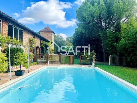 In the vicinity of the Château de Montastruc-La Conseillère, Géraud LAVERGNE presents this charming 18th-century home. It is within walking distance of school transport and the train station to Toulouse, while offering absolute peace and quiet. This ...