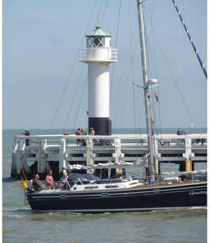 Adembenemend uitzicht op de oceaan! Duinen, zee en af en toe een meeuw. Rustig gelegen vakantieappartement, met alle comfort, winkels en restaurants om de hoek.