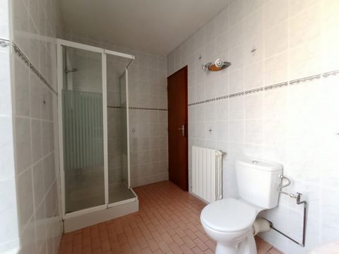A VENDRE MAISON ET GARAGE- ST PONS DE THOMIERES 34220