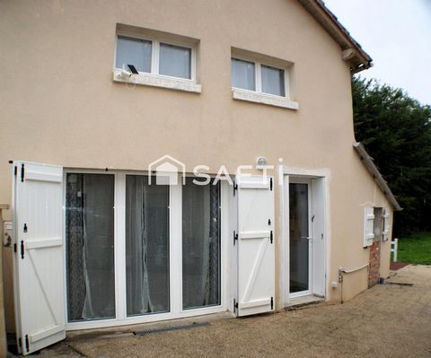 MAISON MEUBLEE deux chambres, terrain et parking.