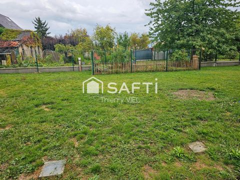 GAGNY - Terrain à batir avec permis de construire