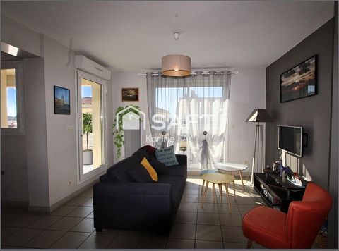 Appartement 3 pièces dont 2 chambres - Terrasse de 10M2 avec vue sur les Albères -66140 Canet Plage
