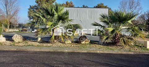 locale commerciale plus terrain constructible