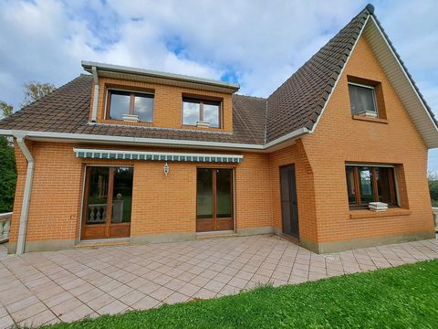 MAISON FAMILIALE DE CHARME / PROCHE BERGUES!