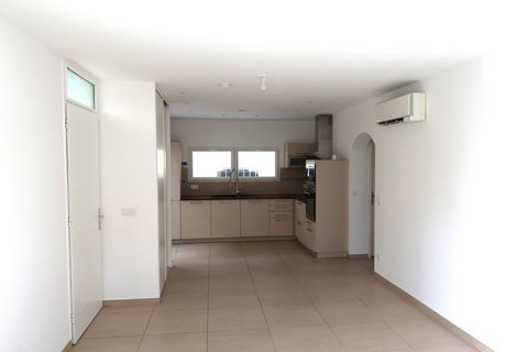 photo no. 2