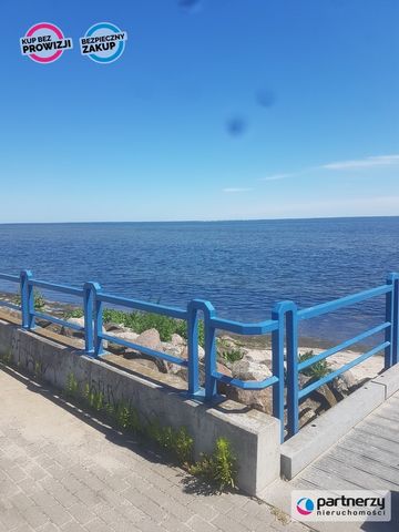 LOCATION: Attractive building plot in Osłonin on the Bay of Puck. The advantage of Osłonin is an intimate wild beach with a small mooring pier and a picturesque cliff stretching towards Rzucewo. Due to the proximity of the sea, an ideal place for wat...