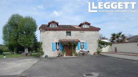 A20756HA47 - Wonderful riverside position for this full of character, stone built, quality renovated house, on a wide stretch of the river that doesn't flood. Situated in a quiet corner but just minutes from a large out of town shopping area and new ...