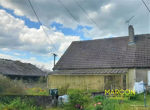 MARCON IMMOBILIER - HAUTE-VIENNE EN LIMOUSIN - REF 87944 - SECTOR SAINT-SULPICE-LES-FEUILLES - MARCON immobilier offers you this semi-detached country house to renovate with a shed and outbuildings, a well and land nearby. The single-storey house inc...
