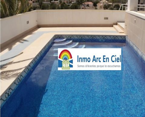 Price : 850.000 € REDUCED to 785.000 €. Villa with 3 bedrooms, 3 bathrooms, a swimming pool, a private garden, a garage and a storage room ; on a plot of 950 m². It has a privileged location close to the town of Calpe, only 10 minutes from its shoppi...