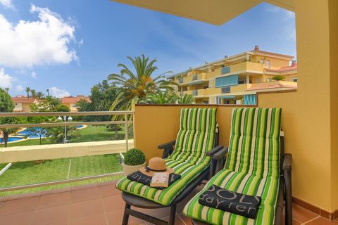 Wonderful and cheerful apartment with communal pool in Denia, Costa Blanca, Spain for 4 persons. The apartment is situated in a residential beach area, close to restaurants and bars, at 500 m from Las marinas beach and at 0,5 km from Mediterraneo. Th...