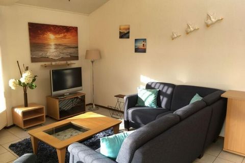 Our cozy holiday home for cozy togetherness is located in the “Strandslag” bungalow park in Julianadorp aan Zee, just a few steps away from one of the most beautiful North Sea beaches. The house offers all amenities such as: WiFi, satellite TV, hi-fi...