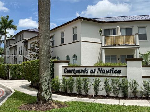 Perfect for investors!! Motivated owner.... Price just reduce......Bring your offers!! Best property in Courtyard of Nautica. Upgrade kitchen, restrooms. Ac unit,water heater and Pipes was changed in 2019. Property was painted in 2022. Excelent schoo...