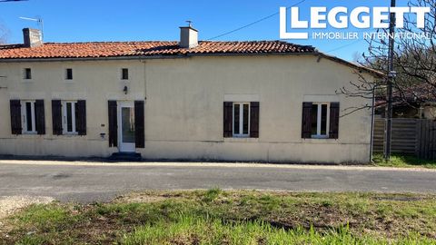A18044ELM16 - Touvérac is a commune in the South West of France, located in the depatment of the Charente. Located 2mn from Baignes where you will find all the necessary amenities, schools, doctors, restaurants, bakery, weekly markets and much more, ...