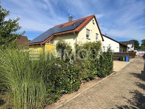 Cette maison individuelle exceptionnelle de deux étages impressionne par son confort moderne et les nombreux détails bien pensés qui en font un endroit idéal pour vivre. Avec quatre chambres accueillantes, la maison offre suffisamment d’espace pour l...