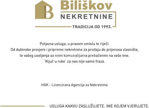 Kaštela, Kaštel Štafilić, building plot of 3,896 m2 in the M5 zone, for the construction of a residential - tourist facility. The land is located in the construction zone M5 (mixed use: catering - touristic and residential). Possible construction of ...