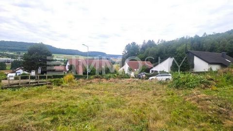 This spacious residential building plot with an area of 675 square meters is located in the picturesque village of Hoffernweiler, which is known for its idyllic surroundings and quiet atmosphere. The excellent location of the property not only offers...