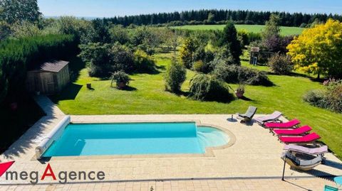 Située dans la charmante commune de Turny (89570), cette propriété offre un cadre de vie paisible et verdoyant, idéal pour les amoureux de la nature. Sa proximité avec des écoles, des crèches et l'accès rapide à l'autoroute en font un emplacement pra...