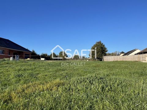 Situé à Varetz, dans ce charmant département de Corrèze, ce terrain offre une opportunité rare de construction dans un cadre paisible et verdoyant. Varetz, commune prisée pour sa qualité de vie et son ambiance conviviale, est idéalement située à prox...