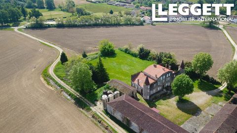 A28986LUC40 - Situated at the end of a private driveway the chateau of 800m2 flanked with romantic turrets, an enclosed courtyard with stone outbuildings offers it's new owners great business potential. With accommodation over two floors this chateau...