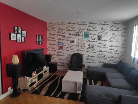 IDEAL POUR JEUNES ACTIFS NAVETTEURS TOURS - PARIS