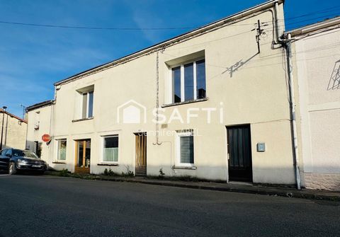 EMSEMBLE IMMOBILIER AVEC STUDIO + GRAND ESPACE À RENOVER