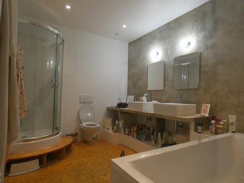 photo no. 12