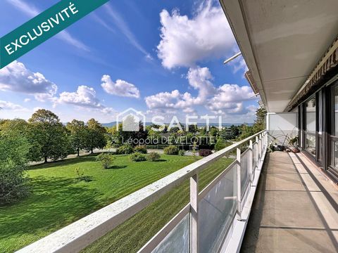 Superbe appartement avec balcon et stationnement