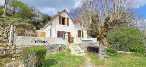Coup de coeur assuré pour ce bien situé sur les hauteurs de Montignac