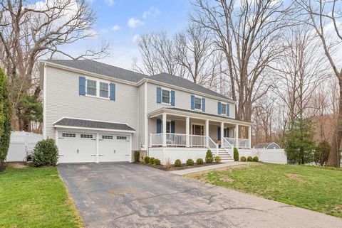Welcome to your dream home at 290 Lyman Rd - it's everything you've ever wanted and more! This 4/5 bed colonial in the sought after Cunningham Park area is an absolute gem, recently renovated to meet the needs of the modern family. The first fl. boas...