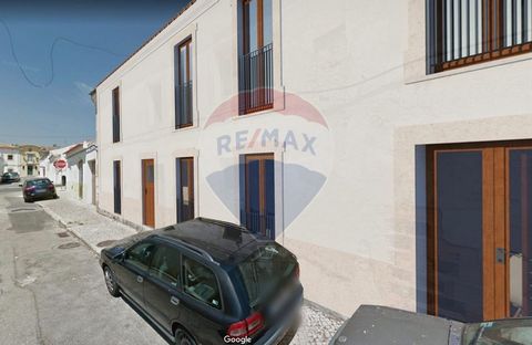 Description Ruin T2+T1 for sale at 285000 EUR This property is an investment opportunity to renovate in a typical village house with an approved project and obtain a house to live in or monetize. The property has 8 rooms in total, with 2 floors and 2...