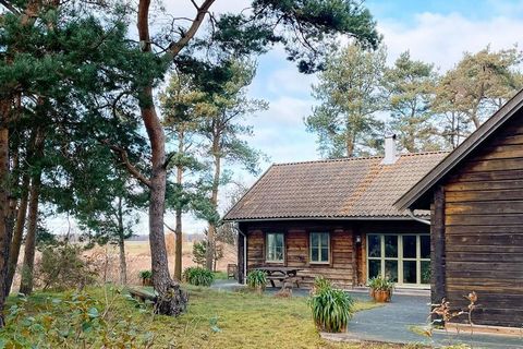 Welcome to this magnificent log house, at the far end of the street in an idyllic sand forest environment in wonderful Yngsjö. This unique accommodation invites you to a memorable stay with panoramic views, large garden and only a short walk to beaut...