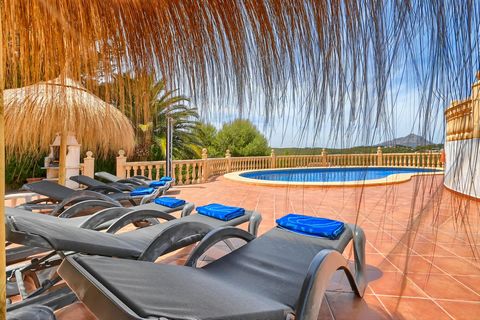 Wonderful and comfortable villa with private pool in Javea, Costa Blanca, Spain for 6 persons. The house is situated in a residential beach area. The house has 3 bedrooms and 2 bathrooms. The accommodation offers privacy, a garden with gravel and tre...