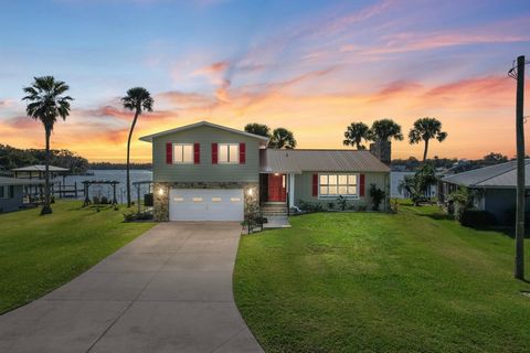 Experience coastal living at its finest in this stunning three-tier oasis! With an impressive 109 feet of seawall, a private dock, and direct waterfront access to both Kings Bay and the Gulf, this residence is truly a boater's paradise. Imagine your ...