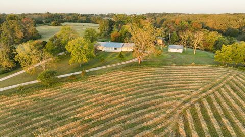 Long Lane Estate is an 8.3+/- acre property located in Willow Springs, Missouri in the heart of the beautiful Missouri Ozarks. This 1988 build includes 3712 square feet of living space with three bedrooms and three full baths. A fully finished baseme...