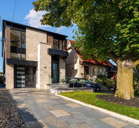 Discover the epitome of modern elegance in this stunning custom-built home in the coveted North Leaside community. Combining luxury, modern design, and unmatched craftsmanship, this 4+1 bedroom, 4.5 bathroom residence offers a sprawling 3,438 square ...