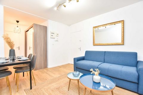 Checkmyguest biedt dit gezellige studio-appartement van 22 m², ideaal gelegen in de gewilde wijk Saint-Ambroise in het 11e arrondissement van Parijs. Het biedt een comfortabele leefruimte en een serene en elegante ambiance, versterkt door alle nodige...