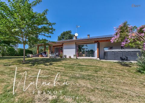 Annonce de Vente Maison à Fabace Nous vous proposons une magnifique maison pleine de charme située dans la paisible commune de Fabace. Idéale pour les amoureux de la nature et du calme, cette maison sans vis-à-vis dispose d’un très beau jardin de 239...