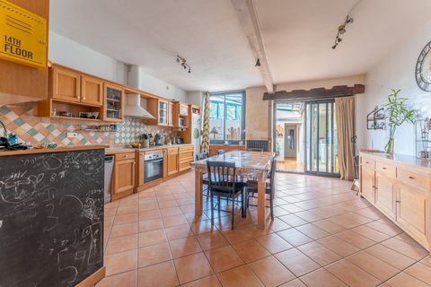 Maison 6 chambres avec studio et jardin