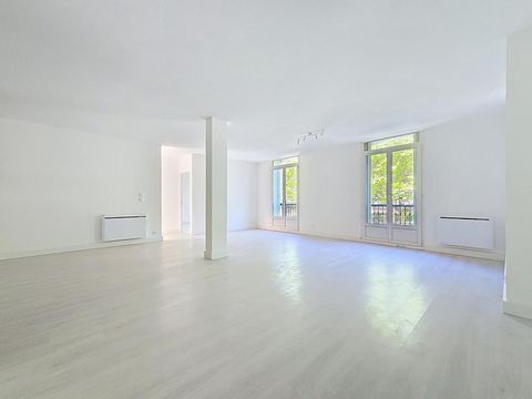Spacieux appartement T5 de 104 m² avec belle luminosité au 1?? étage à Lamalou-les-Bains