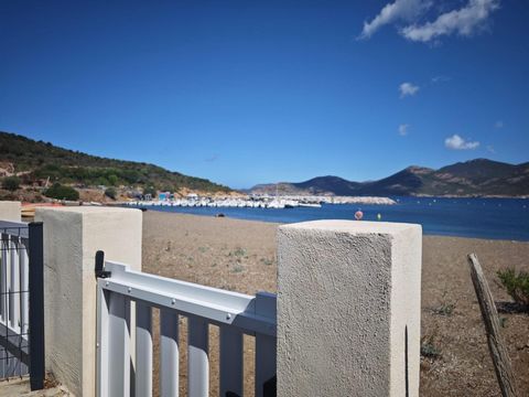 Vos vacances en famille commencent ici : une villa pied dans l’eau à 30 min de Calvi