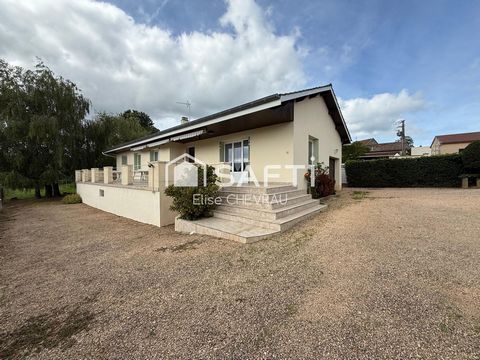 Maison de plain pied, terrasse avec vue dégagée