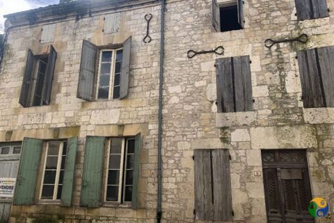 These 2 large village houses are in the heart of this Quercy village. One house is habitable with the renovations still to complete, with a lovely ornate staircase winding through the middle and a light well at the top. Split over 3 floors the house ...