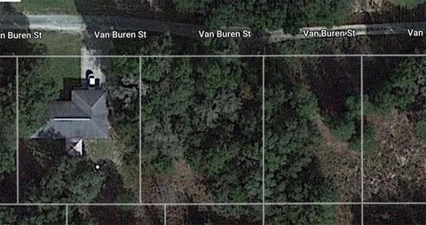 BUY DIRT! Excellent opportunity to purchase an oversized 12,000 square foot building lot in this fast growing area of Inverness. No Mobile homes allowed here. Not in a Flood zone and no HOA, CDD’s or deed restrictions. Located near many newly built h...