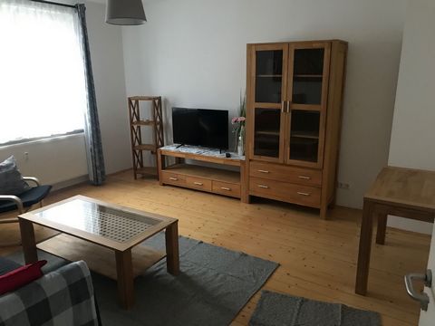 Nice apartment in a three-party house. The apartment is bright and cozy in a clean and tidy house, it has a living room, bedroom, kitchen and a daylight bathroom. The washing machine and drying facilities are located in the laundry room. A parking sp...