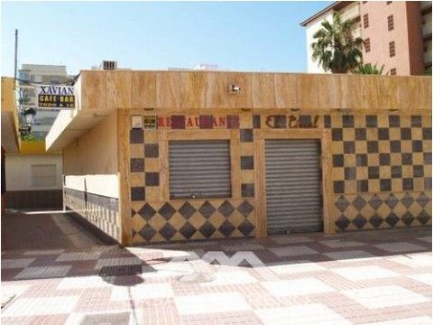 Restaurant in the centre of Torre del Mar,fitted kitchen & fully furnished, licence ready -REDUCED- #ref:1309