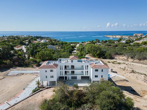 Coral Gardens Apartment No. 001 is located within the Coral Gardens project, nestled on the outskirts of Paphos Town in the enchanting Coral Bay. The property offers a lifestyle of unparalleled sophistication and contemporary elegance. Meticulously d...