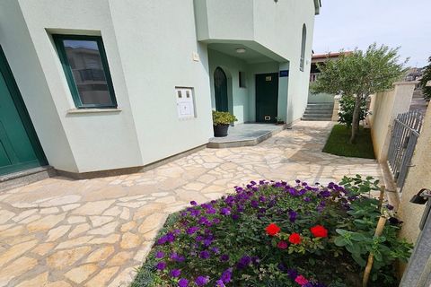 Apartments Mlikota are located in Zaton, a small place only 14 km from Zadar. Shared BBQ facilities as well as an outdoor dining area are at your disposal, which makes this place a perfect place for nice and relaxing family or friends vacation. The c...