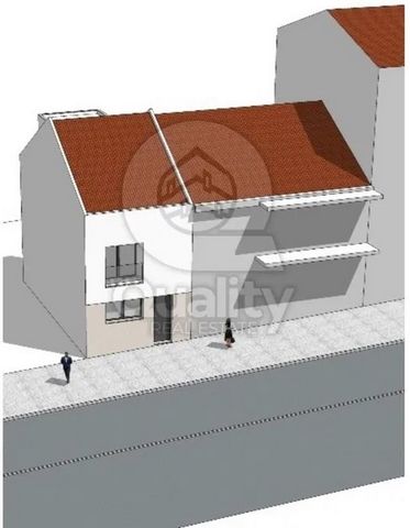 Grundstück mit städtebaulichem Projekt Baugrundstück, das sich in einem Gebiet mit großer Rentabilität in der Gemeinde Alto do Seixalinho in der Stadt Barreiro befindet. Grundstück mit 77m2 mit einer Bruttobaufläche von 308m2. Öffentliche Verkehrsmit...